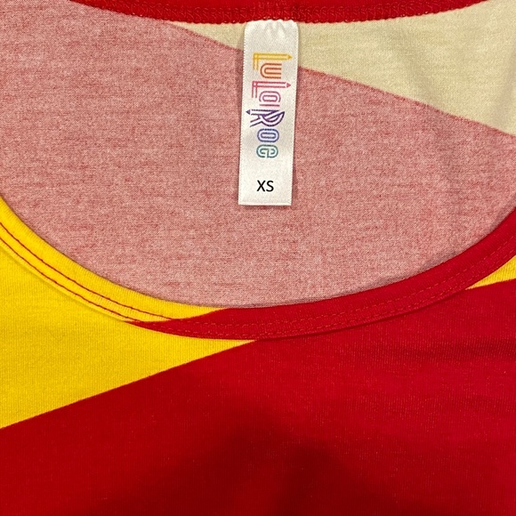 Lularoe Classic Tee XS Gryffindor Diagonal Stripe Red and Yellow - Picture 3 of 7